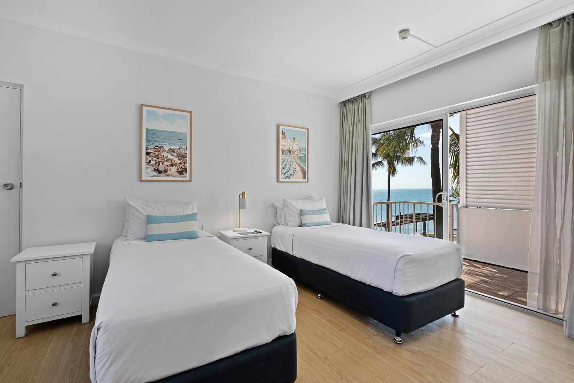 Ocean Twin Suite,1588061392:JPEG